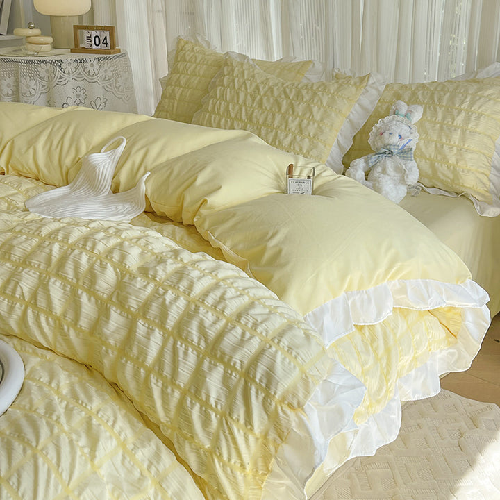 Textured Ruffle Bedding Set