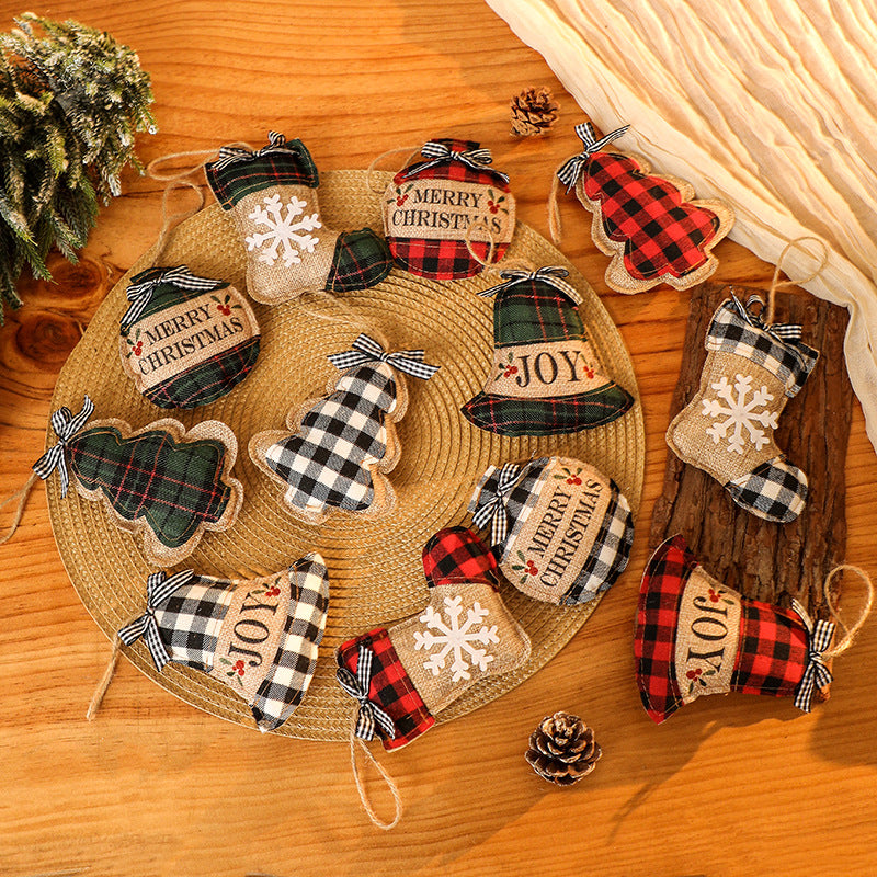 Decorative Christmas tree ornaments in rustic look
