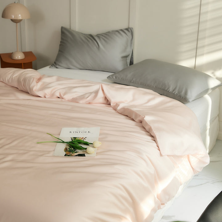 Decorative Elegant Silky Duvet Cover Set Avarnia