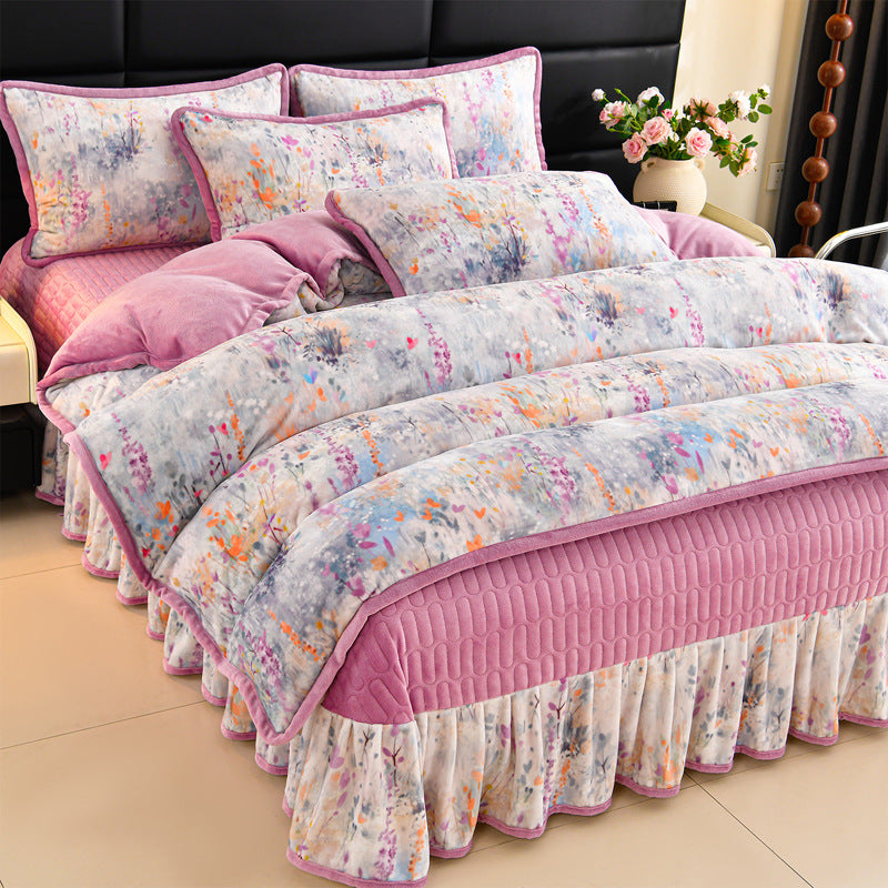 Luxurious Floral Embroidered Bedding Set