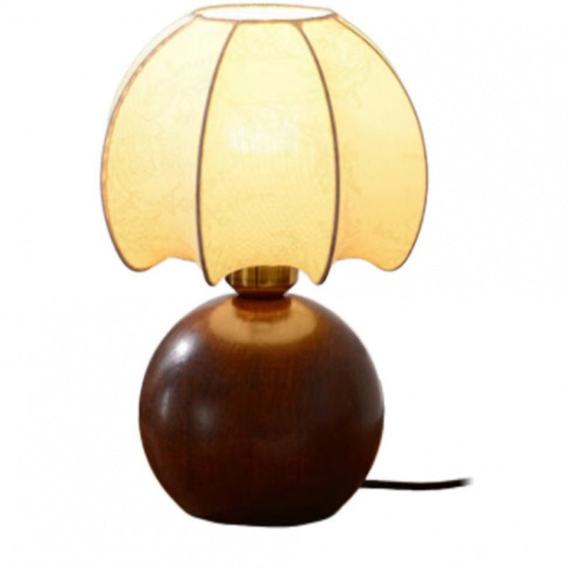 Decorative table lamp