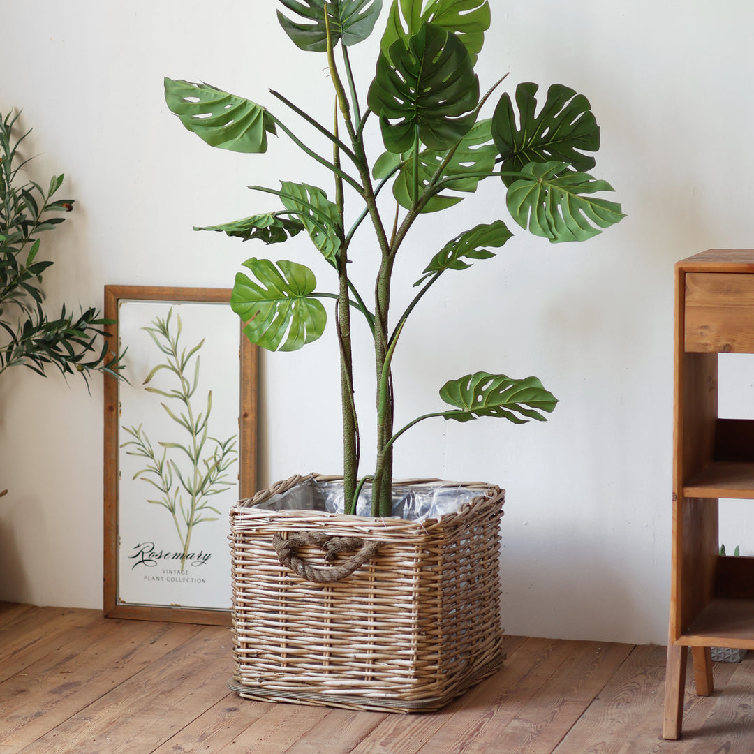 Storage basket with handcrafted details