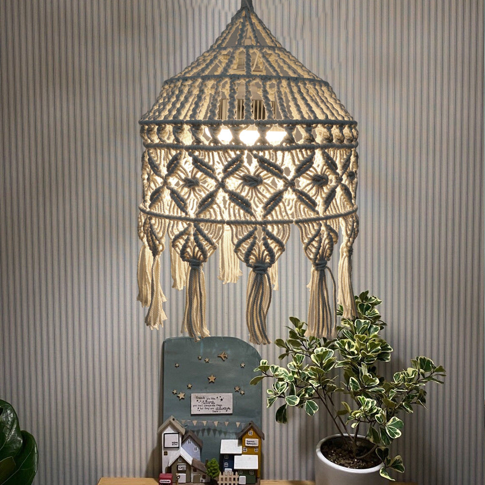 Handwoven Macramé Pendant Lamp