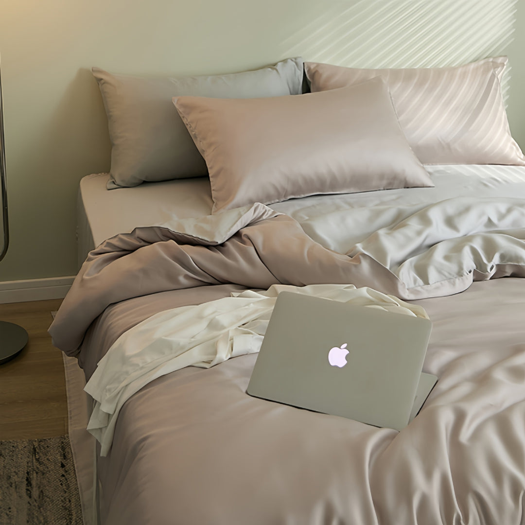 Decorative Silky Smooth Bed Linen Set Avarnia