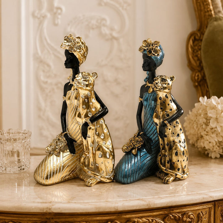 Elegant sculpture with leopard