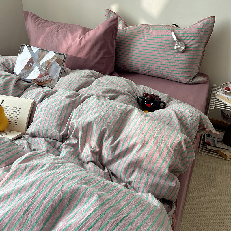 Decorative Striped Duvet Cover Set Avarnia
