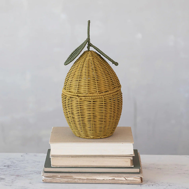 Decorative basket in the shape of a fruit