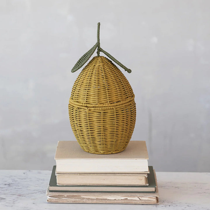 Decorative basket in the shape of a fruit