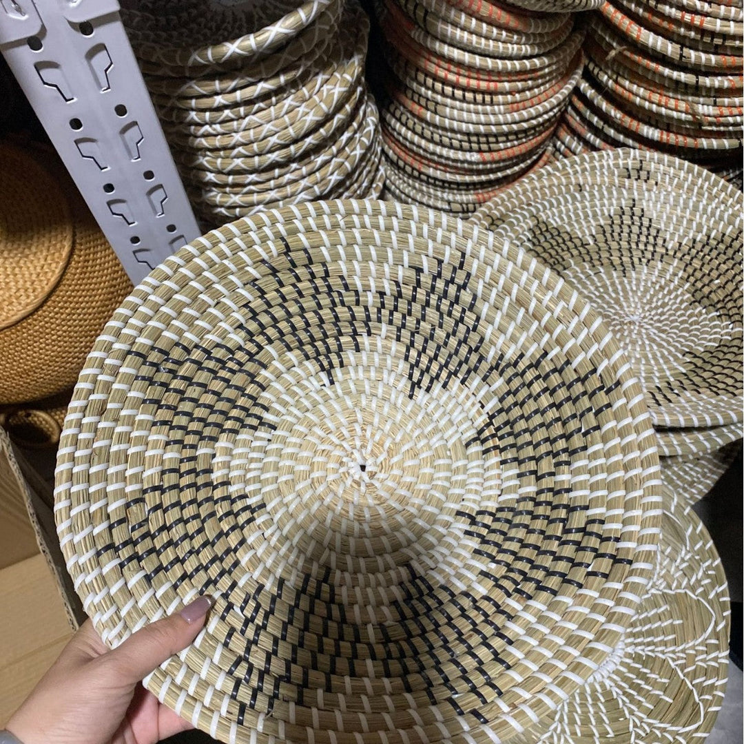 Handcrafted coaster made of natural fiber
