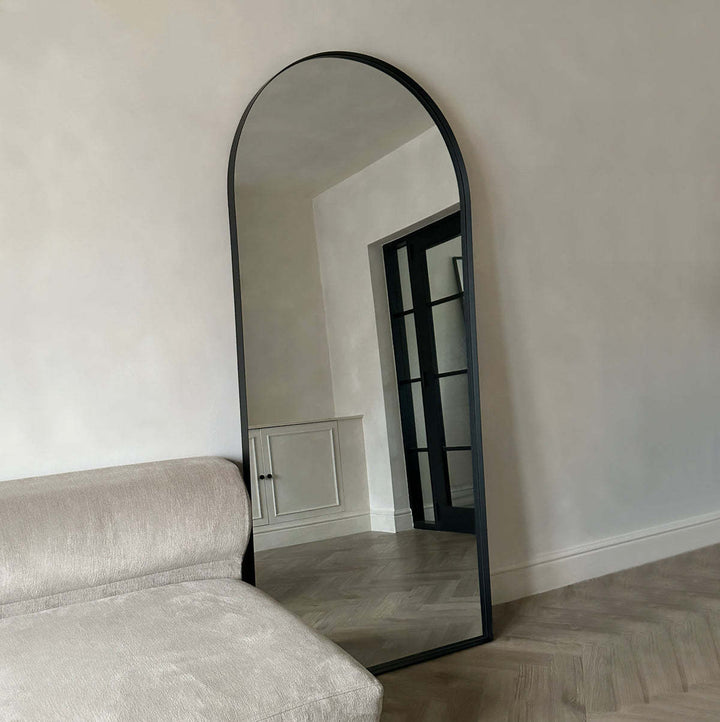 Arch-Design Full-Length Mirror