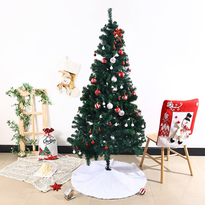 Stylish Christmas tree skirt made of plush