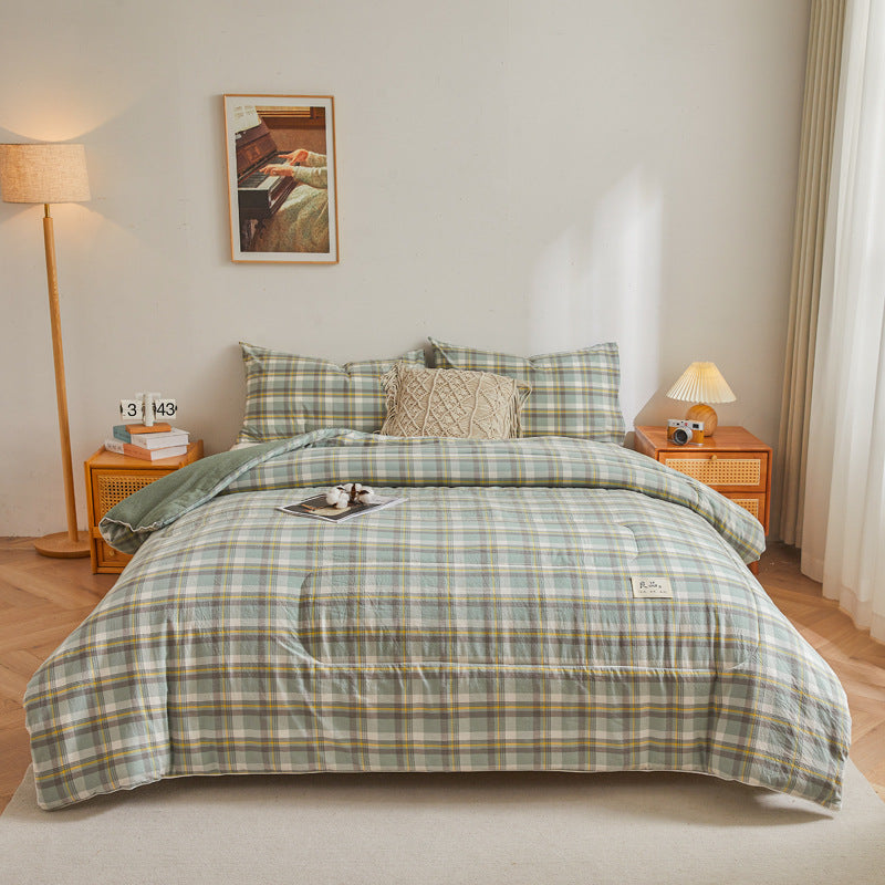 Decorative Cozy Checkered Bedspread Set Avarnia