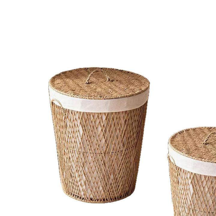 Natural fiber laundry basket with lid