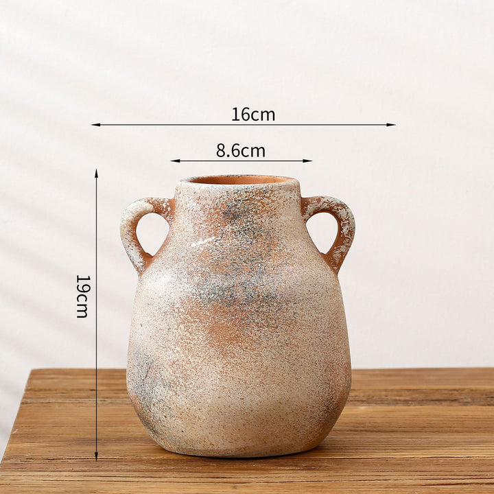 Elegant ceramic flower vase