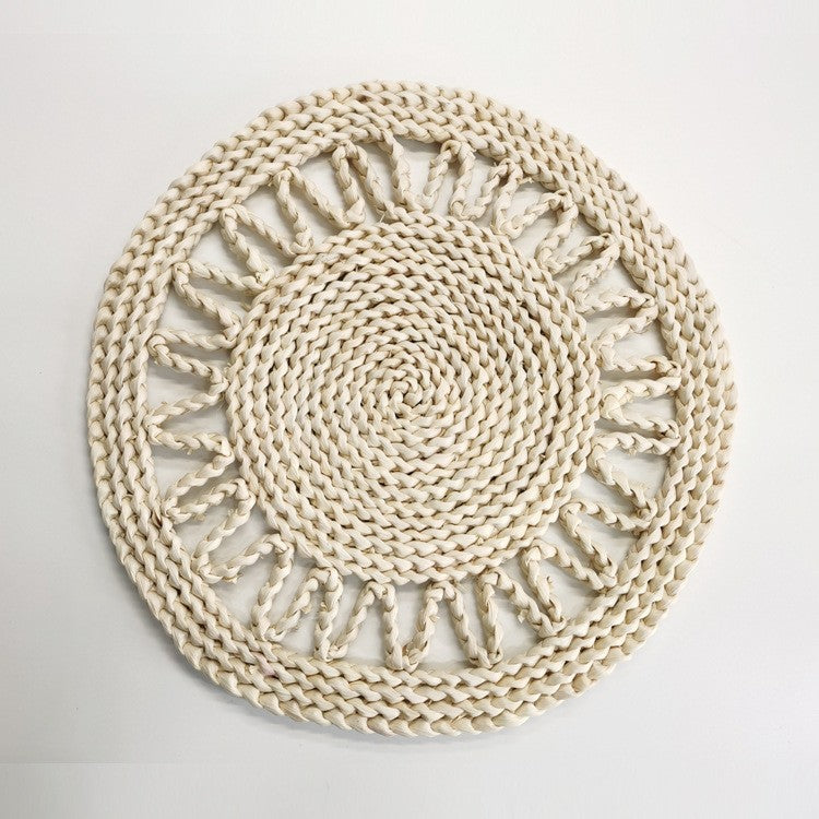 Round braided rug