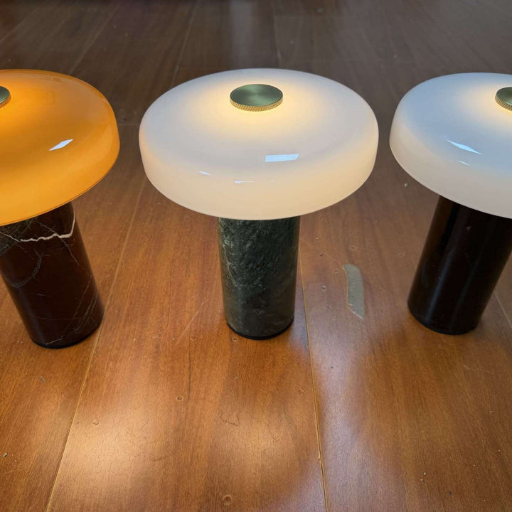 Decorative table lamp