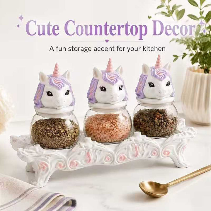 Salt and pepper mill set