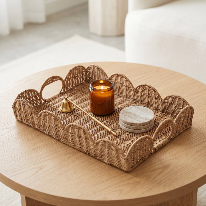 Elegant serving basket in wave pattern