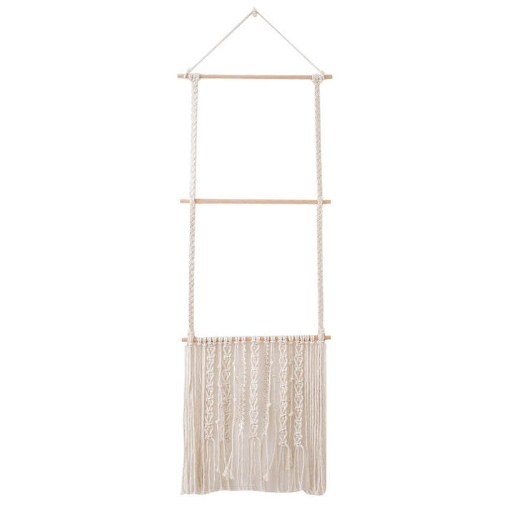 Elegant Macramé Wall Hanging Decor