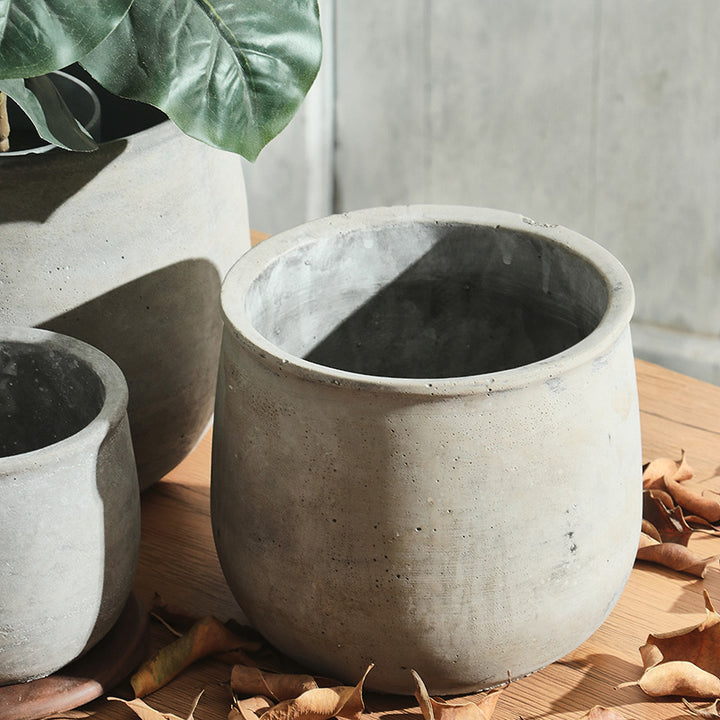 Decorative plant pots