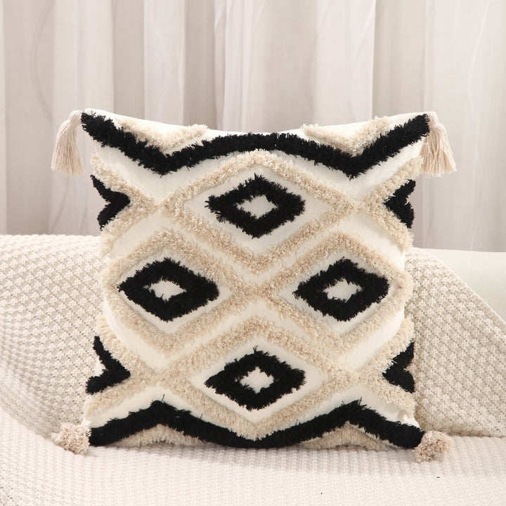 Textured Diamond Pattern Throw Pillow