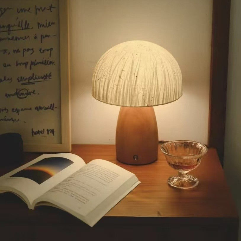 Modern mushroom-shaped table lamp