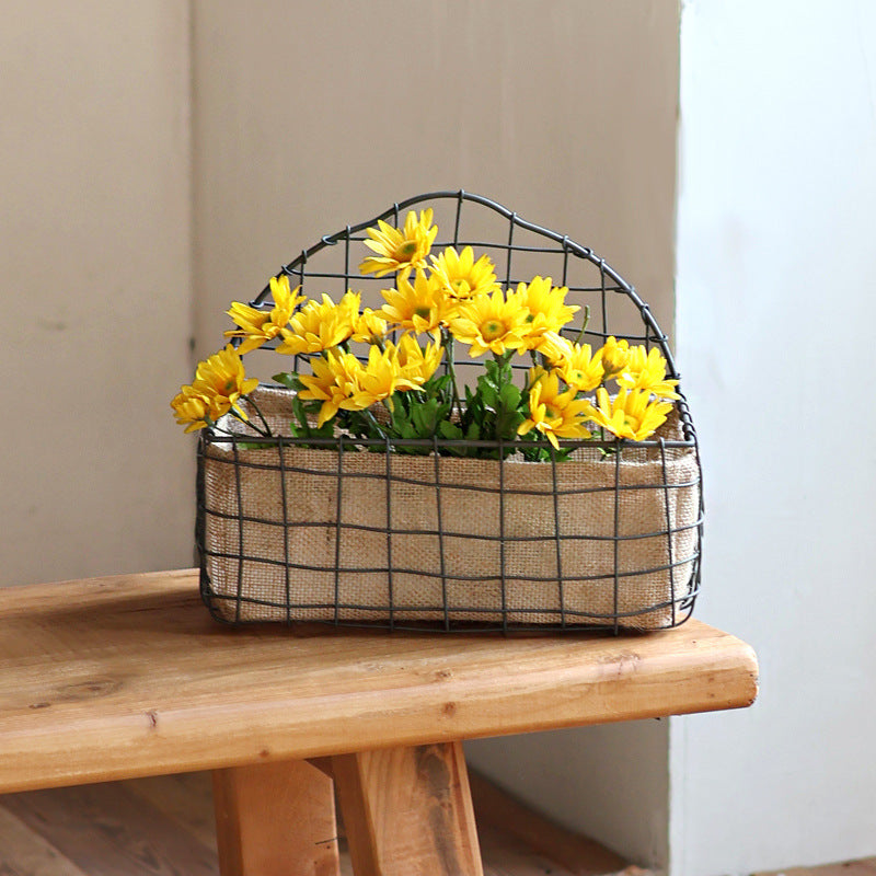 Decorative wire basket with jute bag