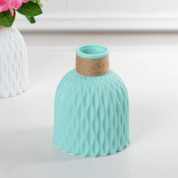 Decorative flower vase