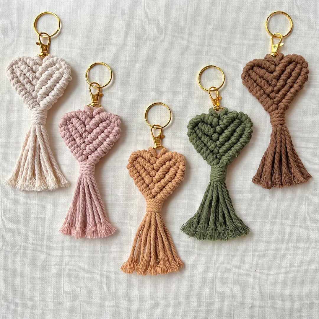 Macrame Heart Keychain Holder