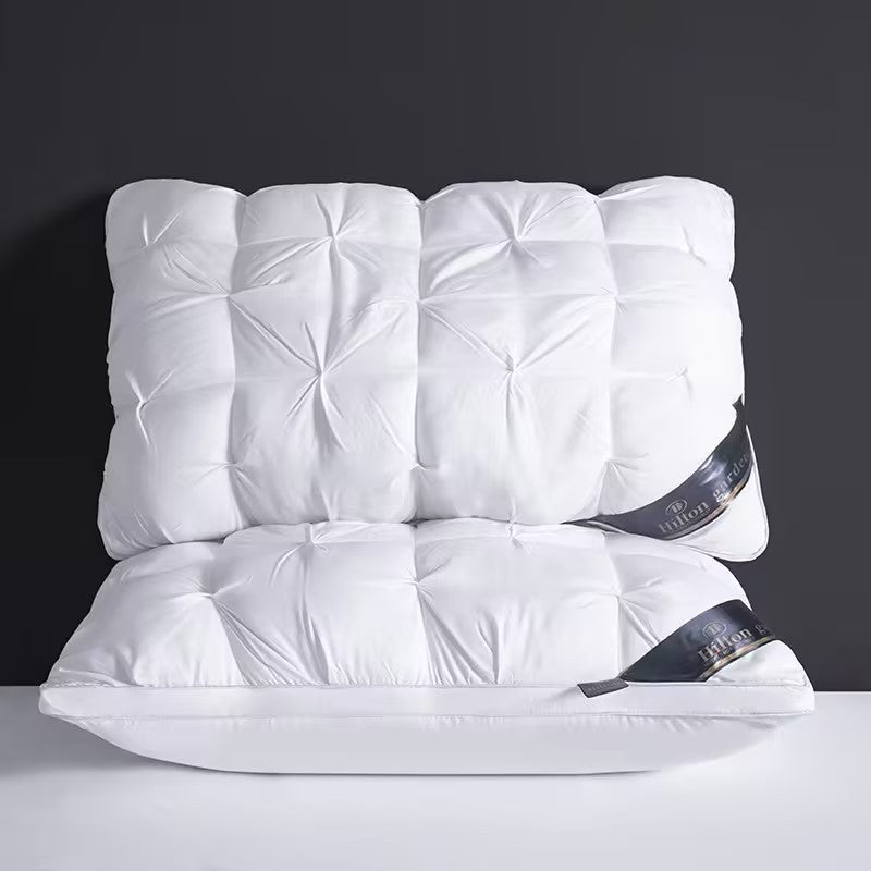 Decorative Luxurious Supportive Pillow Avarnia