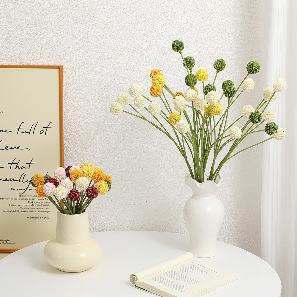 Artificial flower stem with detailed blooms