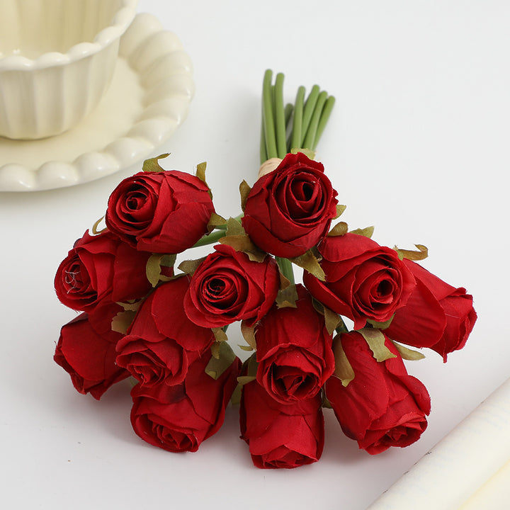Artificial rose bouquet with fine details