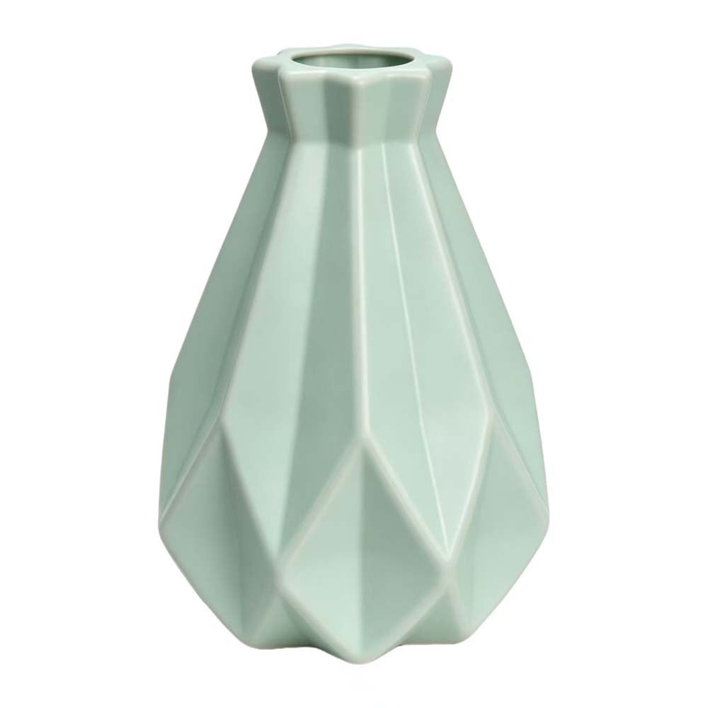 Elegant Geometric Shaped Vase