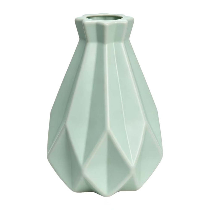 Elegant Geometric Shaped Vase