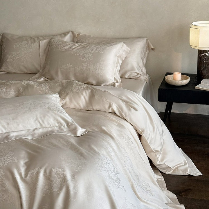 Decorative Luxurious Floral Patterned Satin Bedding Set Avarnia