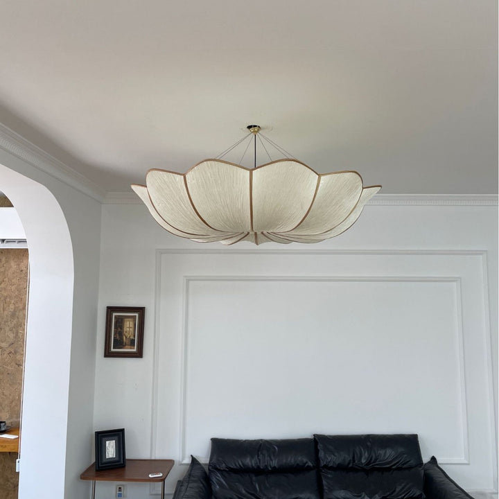 Decorative flower ceiling light