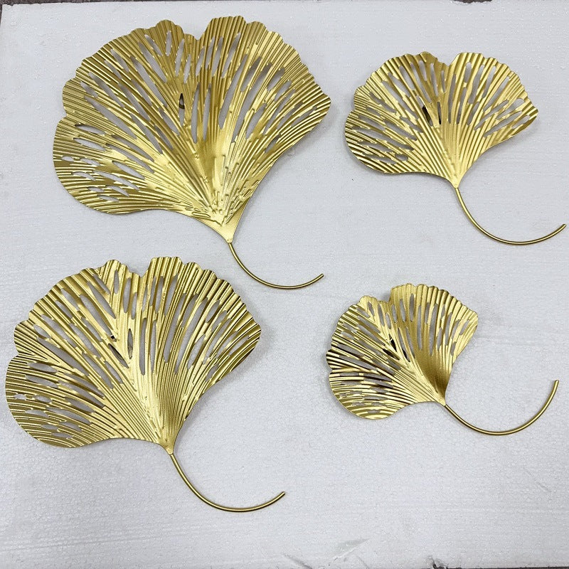 Elegant Ginkgo Leaf Wall Art Hooks