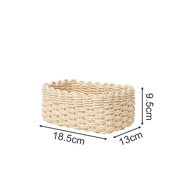 Stylish storage basket with removable inner lining