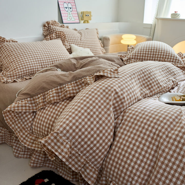 Decorative Gingham Patterned Ruffled Bedding Set Avarnia