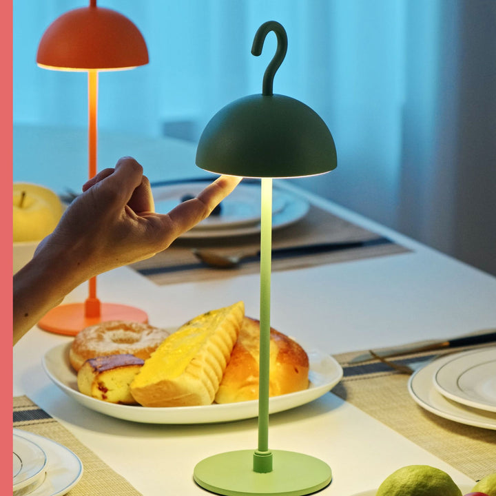 Decorative table lamp