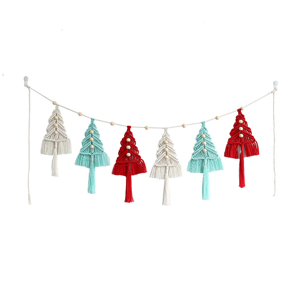 Festive Macrame Garland