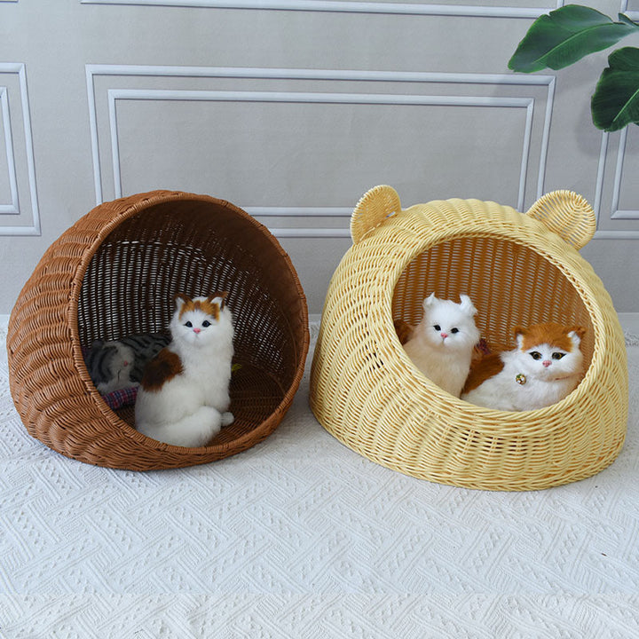 Playful Bear-Shaped Woven Pet Bed