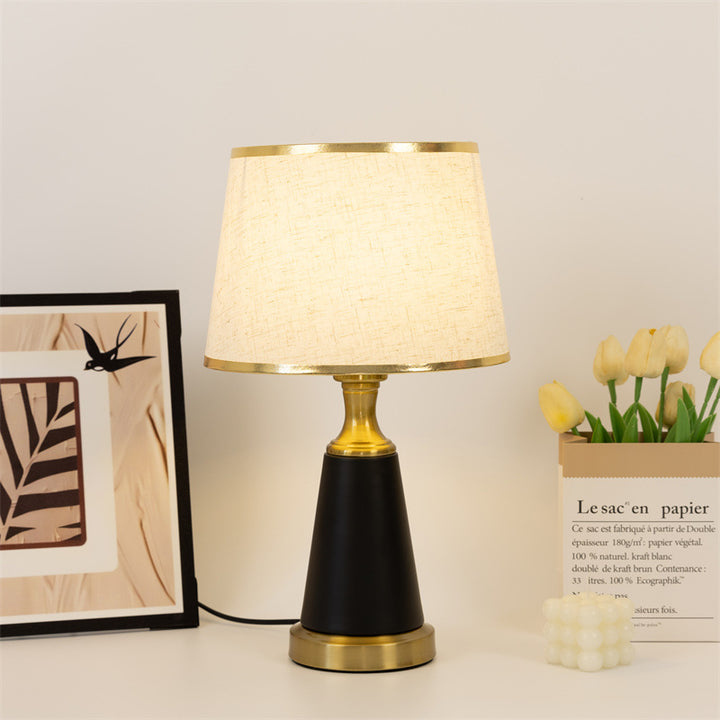 Table lamp