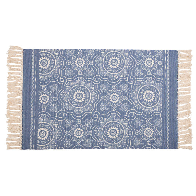 Decorative runner for dining table and console in Boho-Mandala design with fringes