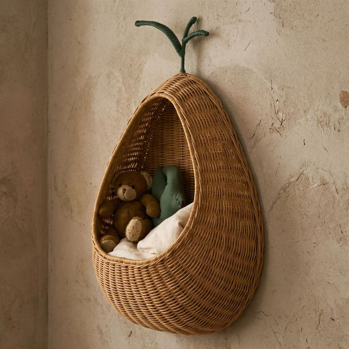 Wall basket in apple shape