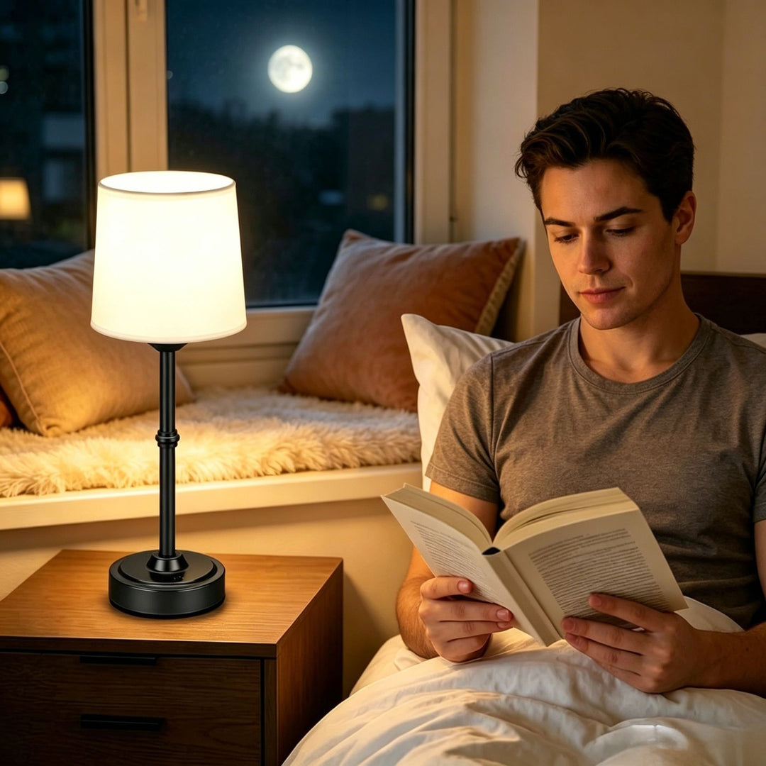 Decorative table lamp
