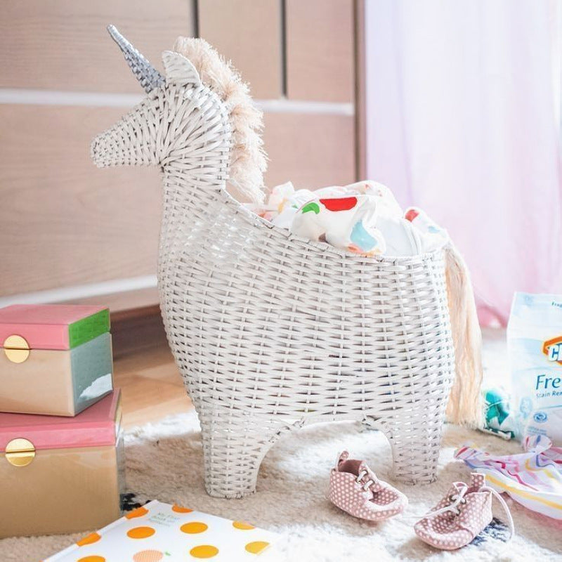 Playful decoration basket in unicorn design