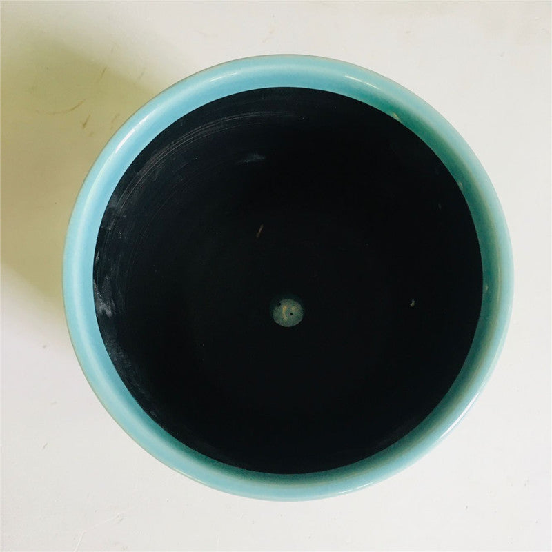 Flower pot