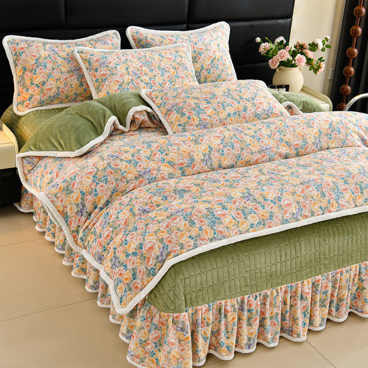 Luxurious Floral Embroidered Bedding Set