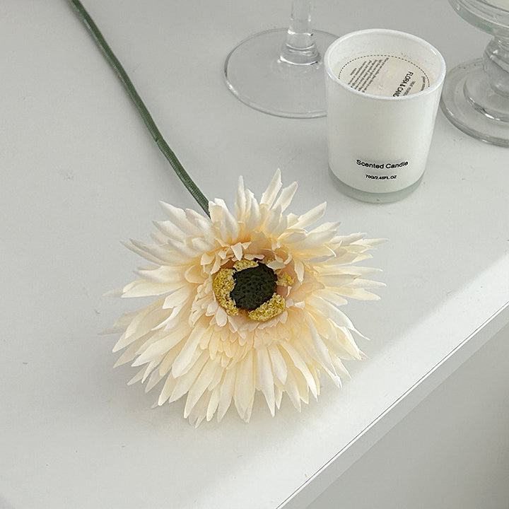 Artificial daisy decoration